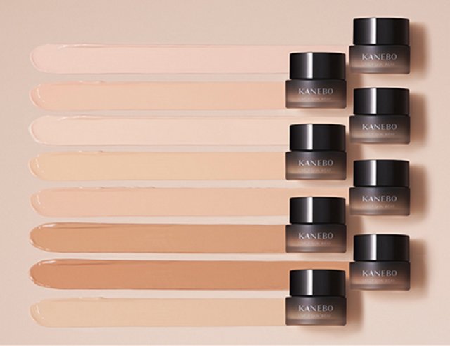 KANEBO LIVELY SKIN WEAR OCHRE B
